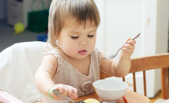 制作寶寶輔食是越爛越好嗎 寶寶輔食圖省事不可取