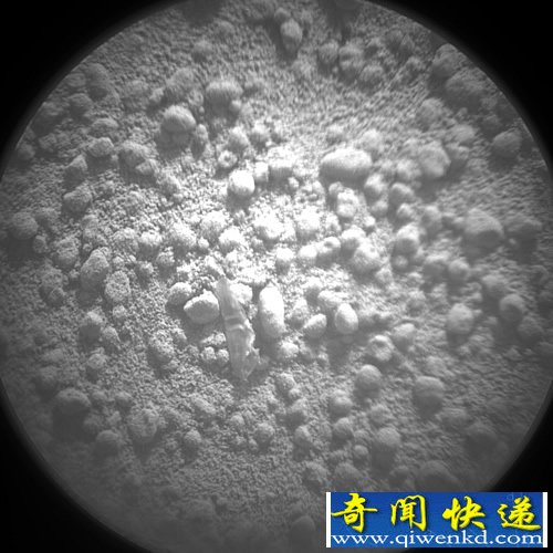 “好奇”在火星表面發(fā)現(xiàn)不明物體 疑似某金屬物體碎片