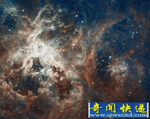 哈勃捕捉到蜘蛛星云中心“星爆” 數(shù)百萬個年輕恒星組成