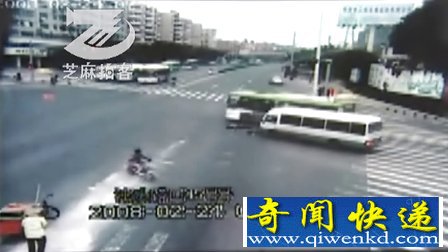 慘烈！365度探頭爆光福建車禍生命消失瞬間