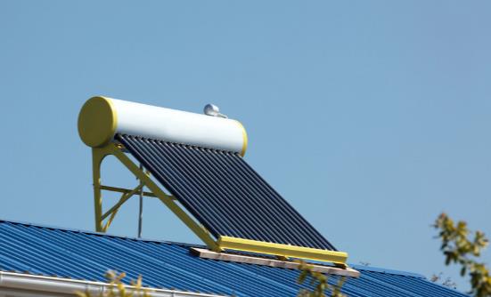 選購太陽能熱水器注重六標準 夏季使用太陽能熱水器三要點