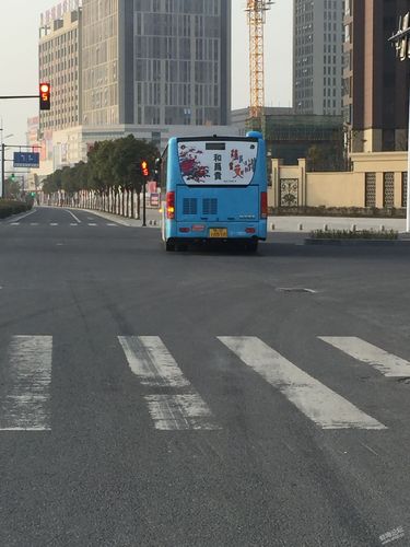 S貨是不是又欠C了公交車