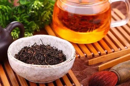 「養(yǎng)生知識(shí)」喝茶有什么好處和壞處？這幾點(diǎn)很重要！